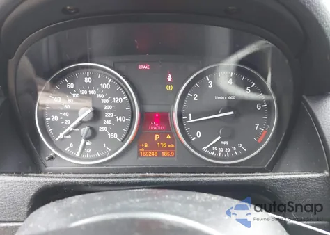 2015 BMW X1 xDrive28I из США, поврежденный, VIN WBAVL1C57FVY34379